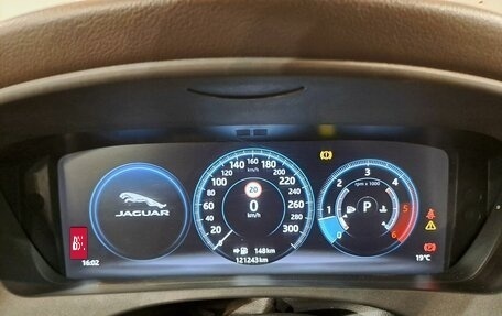 Jaguar F-Pace, 2018 год, 2 490 000 рублей, 10 фотография
