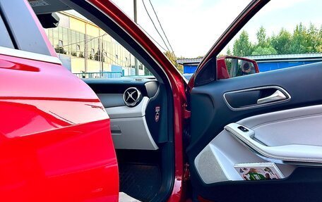 Mercedes-Benz GLA, 2018 год, 3 050 000 рублей, 17 фотография