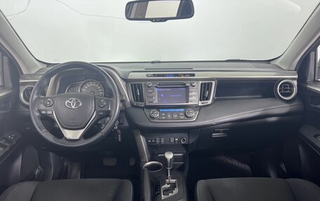 Toyota RAV4, 2012 год, 1 790 000 рублей, 14 фотография
