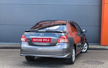 Toyota Yaris III рестайлинг, 2007 год, 799 000 рублей, 4 фотография