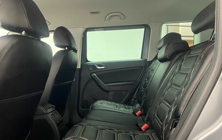Skoda Yeti I рестайлинг, 2015 год, 1 082 000 рублей, 12 фотография