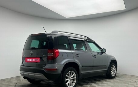 Skoda Yeti I рестайлинг, 2015 год, 1 082 000 рублей, 8 фотография