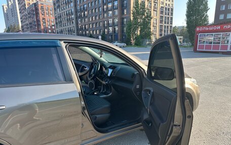 Toyota RAV4, 2010 год, 1 550 000 рублей, 10 фотография