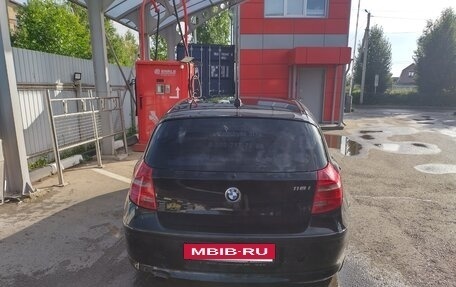 BMW 1 серия, 2010 год, 580 000 рублей, 5 фотография