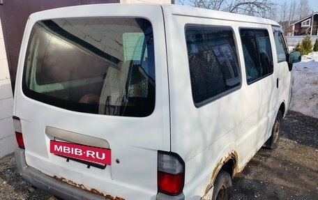 Mazda Bongo IV, 2002 год, 300 000 рублей, 3 фотография