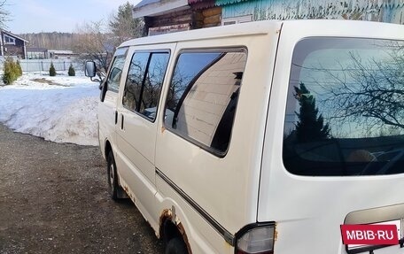 Mazda Bongo IV, 2002 год, 300 000 рублей, 5 фотография