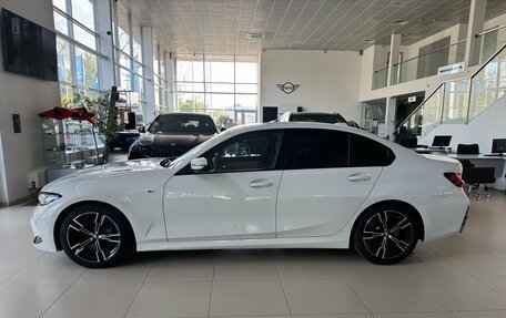 BMW 3 серия, 2024 год, 5 600 000 рублей, 10 фотография