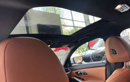 BMW 3 серия, 2024 год, 5 600 000 рублей, 27 фотография