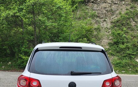 Volkswagen Tiguan I, 2010 год, 880 000 рублей, 7 фотография