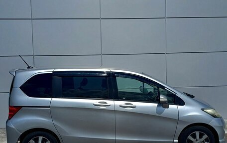 Honda Freed I, 2010 год, 1 130 000 рублей, 4 фотография