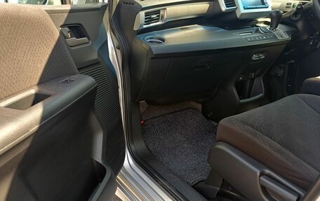 Honda Freed I, 2010 год, 1 130 000 рублей, 8 фотография