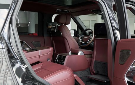 Land Rover Range Rover IV рестайлинг, 2025 год, 22 900 000 рублей, 16 фотография