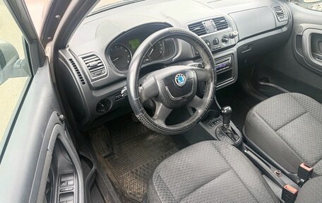 Skoda Fabia II, 2011 год, 529 000 рублей, 13 фотография