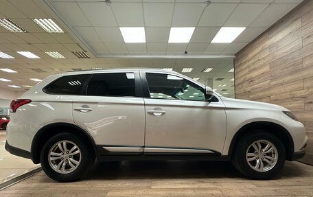 Mitsubishi Outlander III рестайлинг 3, 2015 год, 1 550 000 рублей, 14 фотография