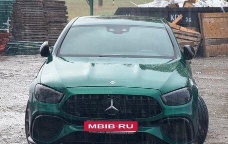 Mercedes-Benz E-Класс, 2020 год, 6 000 000 рублей, 3 фотография