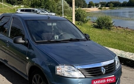 Renault Logan I, 2010 год, 730 000 рублей, 2 фотография