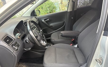 Volkswagen Polo VI (EU Market), 2012 год, 970 000 рублей, 9 фотография