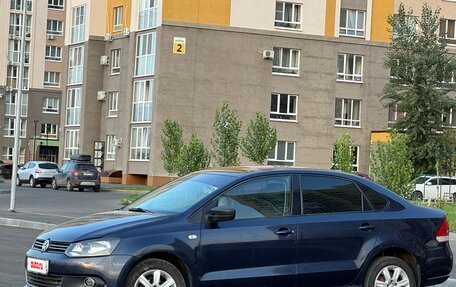 Volkswagen Polo VI (EU Market), 2011 год, 550 000 рублей, 2 фотография