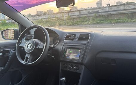 Volkswagen Polo VI (EU Market), 2011 год, 550 000 рублей, 14 фотография