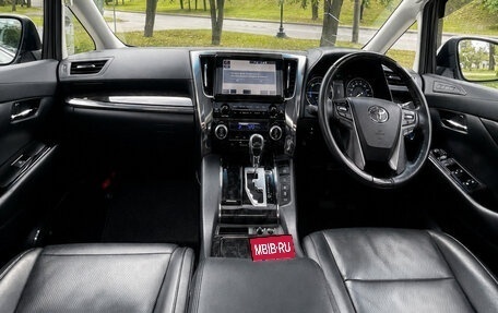 Toyota Vellfire II, 2019 год, 4 490 000 рублей, 9 фотография