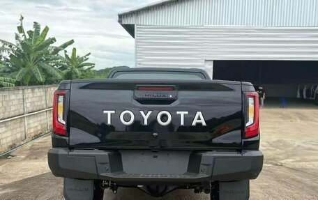 Toyota Hilux, 2026 год, 8 990 000 рублей, 5 фотография