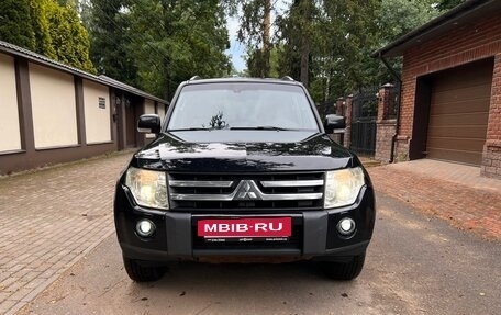 Mitsubishi Pajero IV, 2008 год, 1 259 000 рублей, 2 фотография