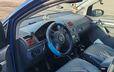 Volkswagen Touran III, 2011 год, 790 000 рублей, 11 фотография