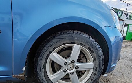Volkswagen Touran III, 2011 год, 790 000 рублей, 12 фотография