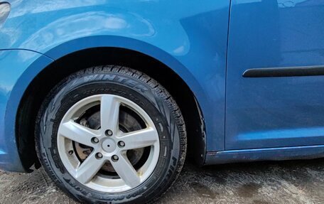 Volkswagen Touran III, 2011 год, 790 000 рублей, 13 фотография