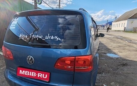 Volkswagen Touran III, 2011 год, 790 000 рублей, 9 фотография