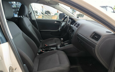 Volkswagen Jetta VI, 2015 год, 870 000 рублей, 13 фотография
