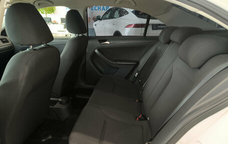 Volkswagen Jetta VI, 2015 год, 870 000 рублей, 15 фотография