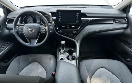 Toyota Camry, 2021 год, 1 500 000 рублей, 11 фотография