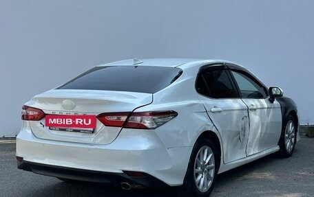 Toyota Camry, 2021 год, 1 500 000 рублей, 5 фотография