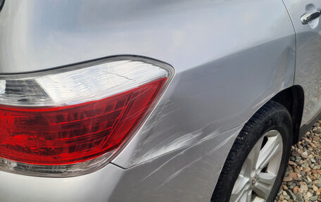 Toyota Highlander III, 2013 год, 2 100 000 рублей, 6 фотография
