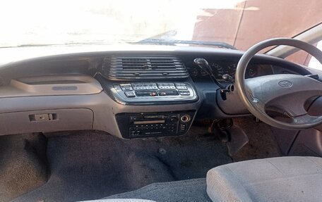 Toyota Estima III рестайлинг -2, 1995 год, 420 000 рублей, 5 фотография