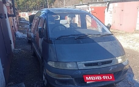Toyota Estima III рестайлинг -2, 1995 год, 420 000 рублей, 8 фотография