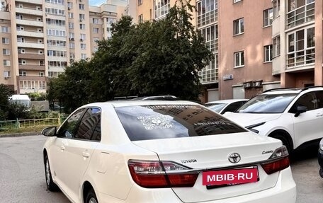 Toyota Camry, 2016 год, 2 100 000 рублей, 4 фотография