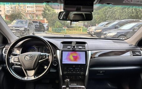 Toyota Camry, 2016 год, 2 100 000 рублей, 13 фотография