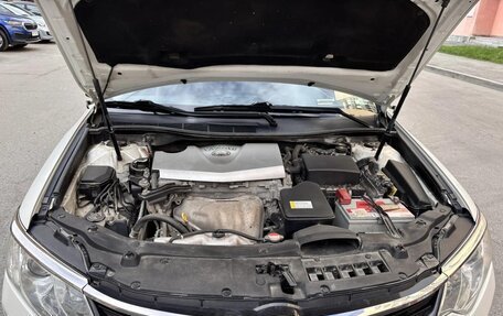 Toyota Camry, 2016 год, 2 100 000 рублей, 16 фотография