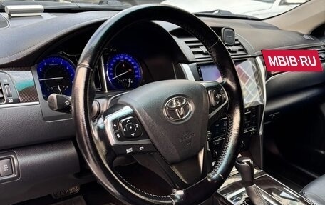 Toyota Camry, 2016 год, 2 100 000 рублей, 11 фотография