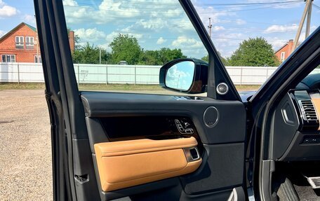 Land Rover Range Rover IV рестайлинг, 2019 год, 11 000 000 рублей, 9 фотография