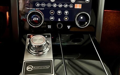 Land Rover Range Rover IV рестайлинг, 2019 год, 11 000 000 рублей, 32 фотография