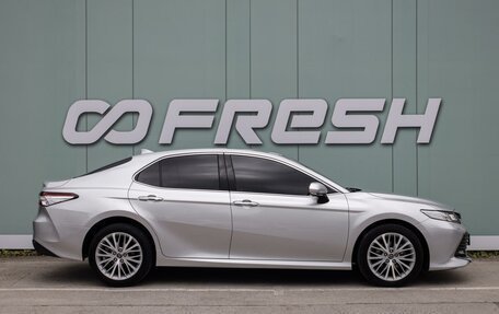 Toyota Camry, 2019 год, 3 099 000 рублей, 5 фотография