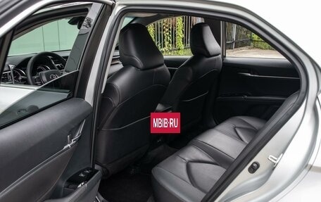 Toyota Camry, 2019 год, 3 099 000 рублей, 11 фотография