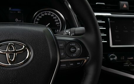 Toyota Camry, 2019 год, 3 099 000 рублей, 18 фотография