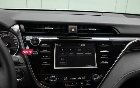 Toyota Camry, 2019 год, 3 099 000 рублей, 13 фотография