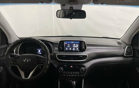 Hyundai Tucson III, 2018 год, 2 290 000 рублей, 11 фотография