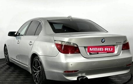 BMW 5 серия, 2007 год, 1 150 000 рублей, 7 фотография