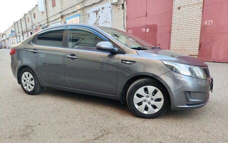 KIA Rio III рестайлинг, 2014 год, 575 000 рублей, 2 фотография